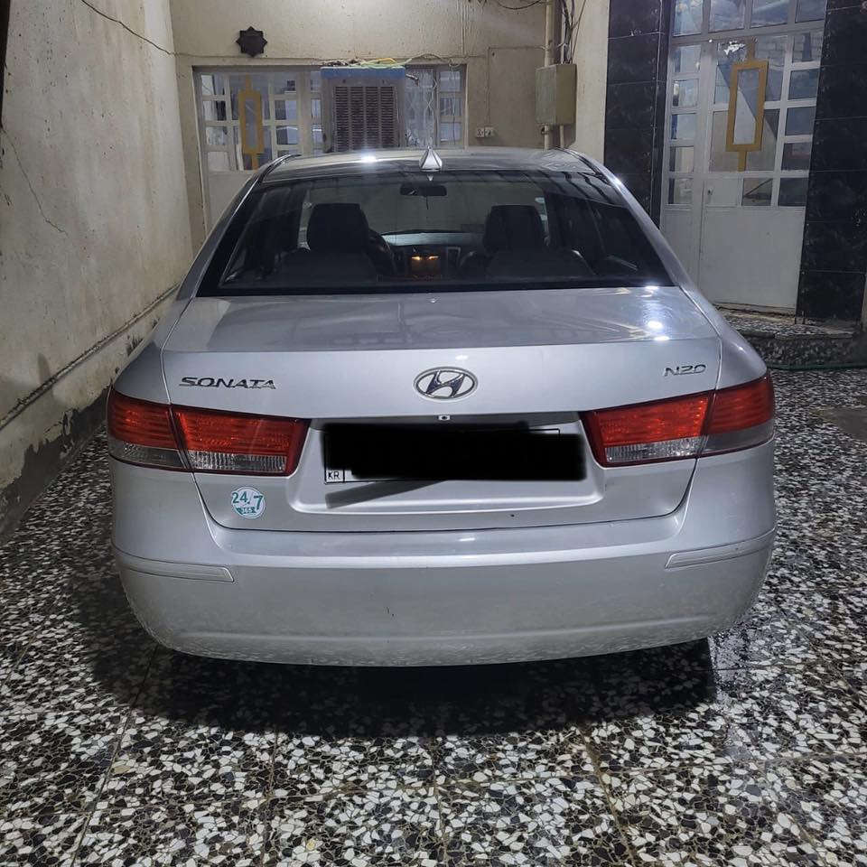 سلام عليكم 
سوناتا موديل 2011 وضع شركة كصة جنطه 
اصل غاز للبيع  
للاستفسار الاتصال ع الرقم 
***********@
