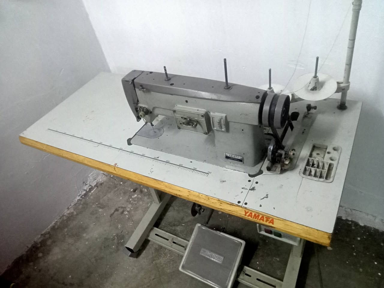 مكينه تطريز للبيع حي الشهداء السعر 150 وبي مجال رقم الهاتف ***********
