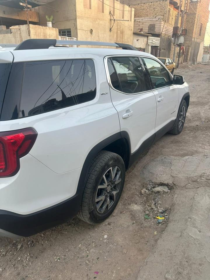 سعر 215 ورقة 

بصمة تشغيل وابواب وتشغيل عن بعد
محرك 2000 توربو ✈️✈️✈️
لايت وبك لايت انارة LED
كشنتات جلد وهيتر بالكشنات
كشن كهرباء
رادار نقطة عمياء تحديد مسار توقف ذاتي 
اشاير بالمري 
صندوق شفط كهربائي 
شاشة وكامرة دوارة
ثلاث قطع تبريد تحكم مركزي
عدد الركاب 7 راكب
سستم صوت عددٍ سماعات 🔊 8 ماركة Bose
تخم تاير جديد 
رقم بغداد انكليزي بأسمي تحويل نفس الساعه
مكان السيارة ميسان العمارة مركز المدينه
***********
