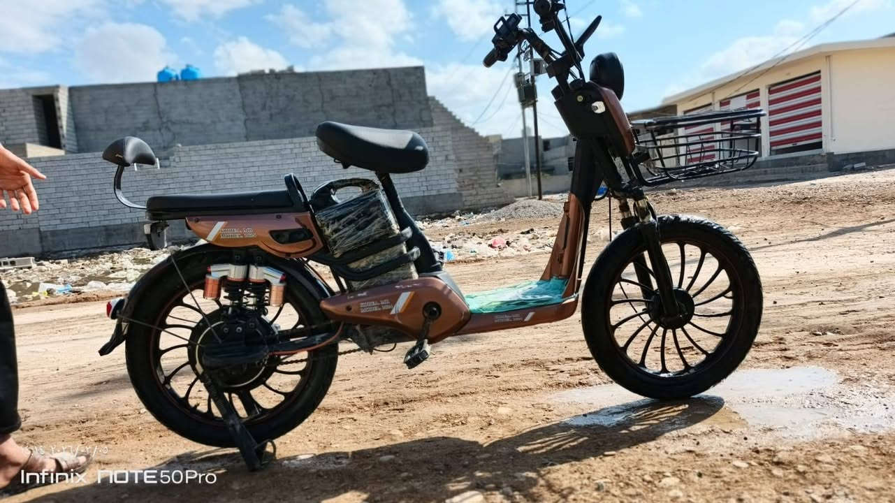 بايسكل شحن البيع...
بايسكل خير من الله موديل 2024 نضيف تأثيرات نضيفة كلشي شغال بي بلوتوث وبطاريتة تعبانات شوية سعر 170 وبي مجال مكان ديالى تحرير خاص مفتوح واتصال ع رقم ***********
