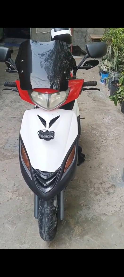 السلام عليكم ماكس 140 بيها نضوح بالاكسل شي قليل مكينة لا نضوح ولا كلشي بيها سلف هندر شباب قيمو باليرضي بي الله المكان بغداد شهداء البياع ***********
