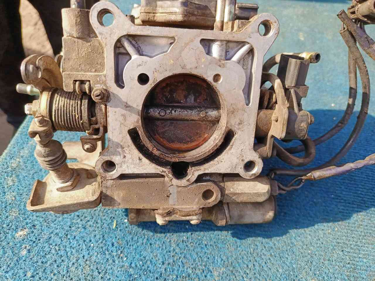 كابريتر للبيع والضمان
السعر ١٢٥ الف عراقي 
بغداد باب الشرقي خلف تانكي الماء 
***********
***********
