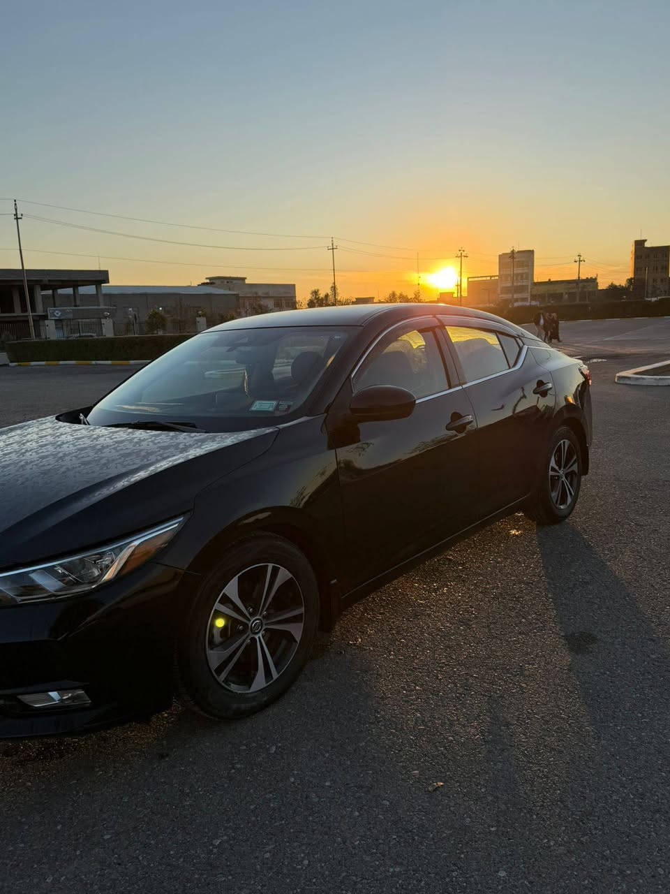 nissan sentra salon 2022 SV+

نیسان سێنترا 
مۆدیل 2022
مواسەفات 
بەسمە ، دەرگا بەسمە ، شەغال ، ڕادار و خەتی جادە ، ئۆتۆ ستۆپ ، تەبریت لەمس، 
سێ مۆدی لێخوڕین،
کوشین سارد و گەرم ، 
سوکان هیتەر 
شاشە گەورە،

کامل سێرڤس و جوانکاری بۆ کراوە ، 
سەنەوی نوێیە،تحویل و غرامە بە شەرتە، 

*********** شقلاوة, أربيل
