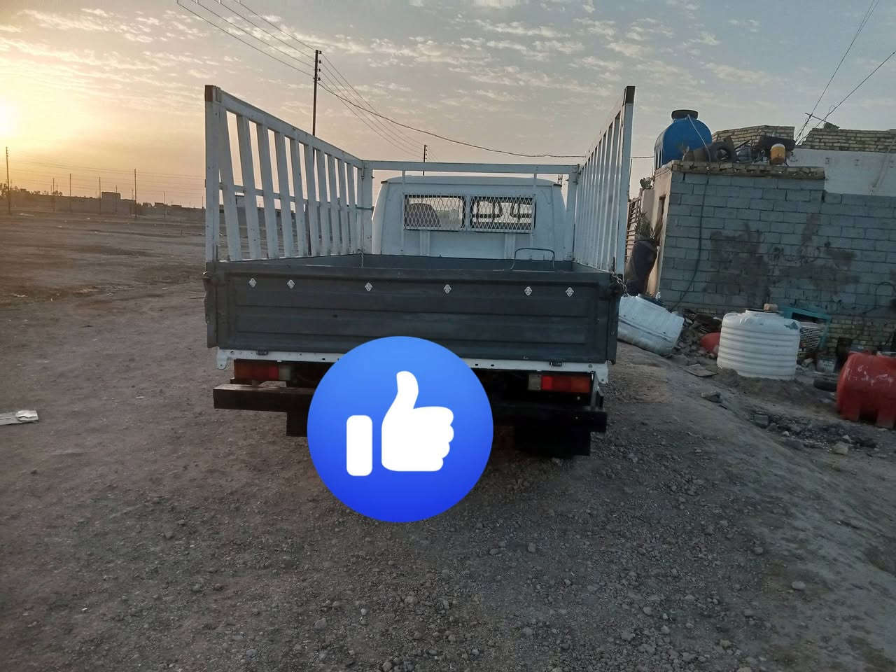 السلام عليكم سياره للبيع گازيل لروسي مكينه وكير وشاصي اكسن وشاصي ورقم شاصي مكفولات رقم بصره انكليزي شرط التحويل مكينه 3000 مسكر سعر 50 وبيه مجال المكان ناصريه مركز رقم هاتف ***********
