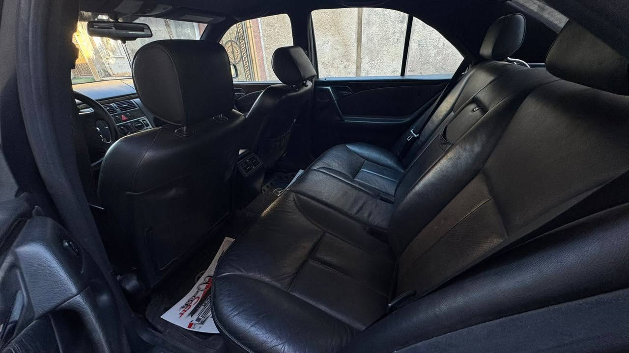 السلام عليكم ام عيون 98 بسمي محرك خراطيم البيع او مراوس بدب او جامبو مكان بغداد
***********
