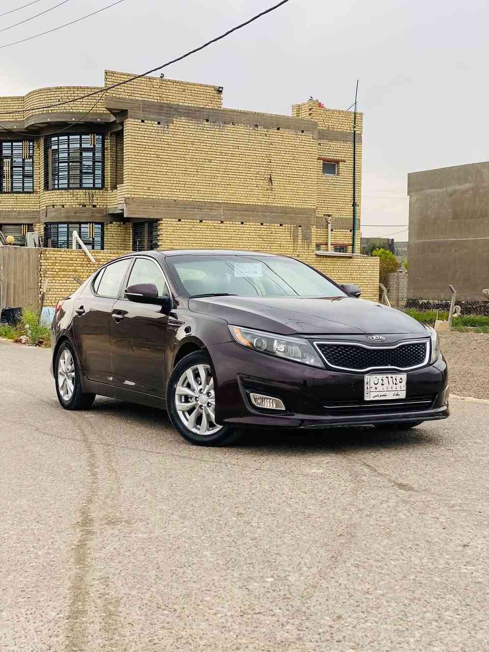 سلام عليكم بيع سريع اوبتما2015كير ومحرك وحدادية كفالة تخم تاير جديد بيها3قطع صبغ فقط بدون دواخل  شرط السونار ابيعك السياره كلش جديده كلش منضومه غاز شادلها جديد
مكينه2400تبريد. ثلج ⛄️ تدفئه شغاله 
السعر103وبيها مجال 
الاتصال*********** 
مامتواجد بلخاص 👆👆
مواصفات السياره 
شاشه 
تحكم استيرن
كامره 
حساسات 
ويا كروم
