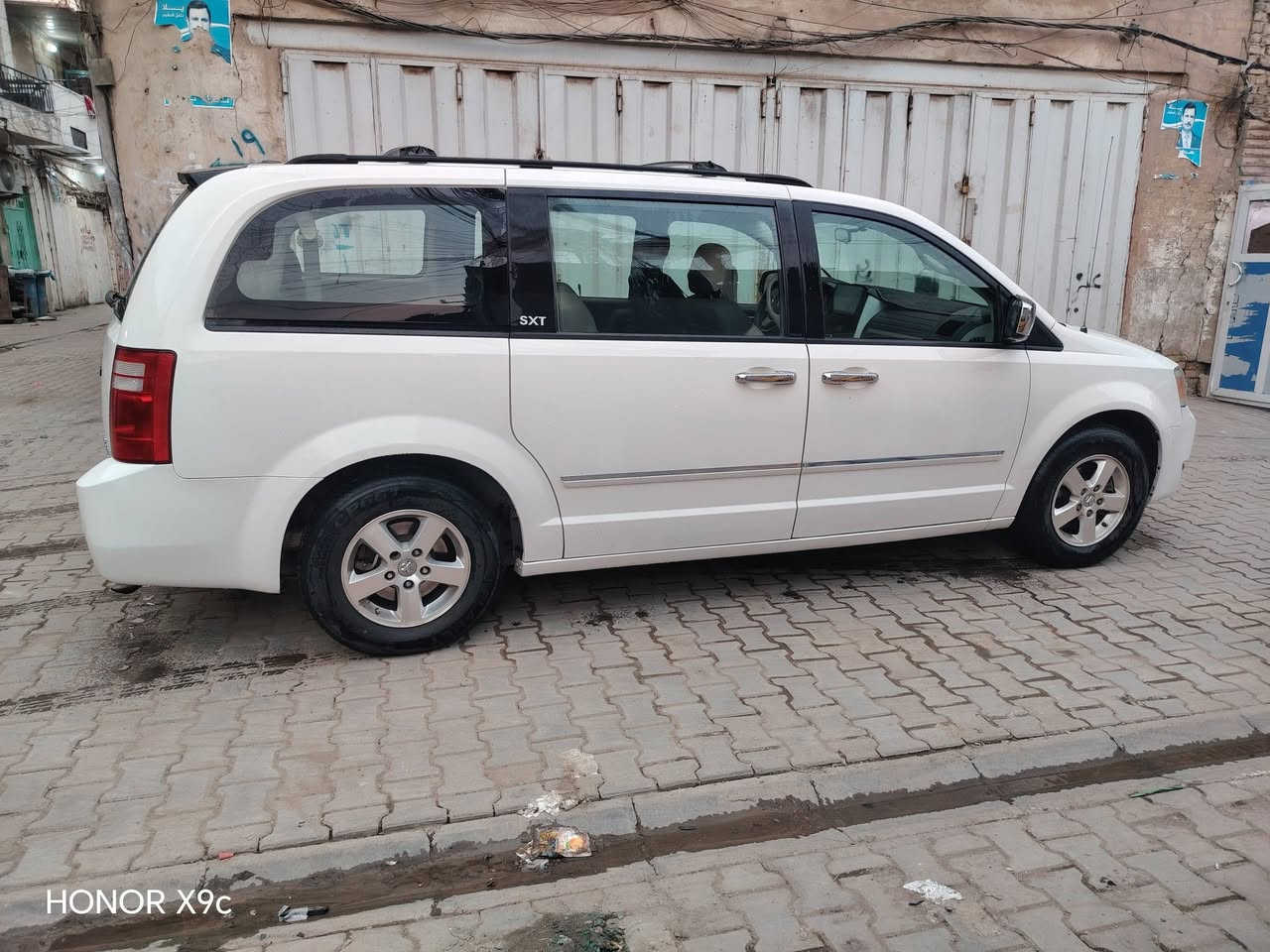 دوج كرفان 2009 
ماشيه 97934
السيارة بدون حادث بيه اماكن صبغ اثر شخوط
SXT
كشنات بلع
ثلاث قطع تبريد
البيبان كهرباء
تحكم ستيرن
محرك 3800
*********** احمد
متواجد من ال5 العصر وفوك 
السعر 125
