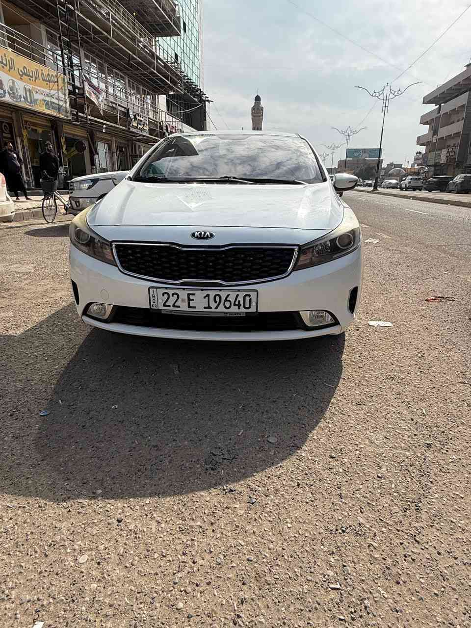 سلام وعليكم
كيا سيراتو لبيع 
موديل 18 سياره جديده ومال بيت
مكفوله من صبغ وبارد سياره بلحقيقه احلى من لصور سياره تخم تاير جديد صدر كله جديد سياره من نصبتها مبينه رقمها اربيل اب اسمي شرط لتحوليه ولغرمات 

اي ستفسار اتصل عل رقم خاص مغلق

0771 045 1133
