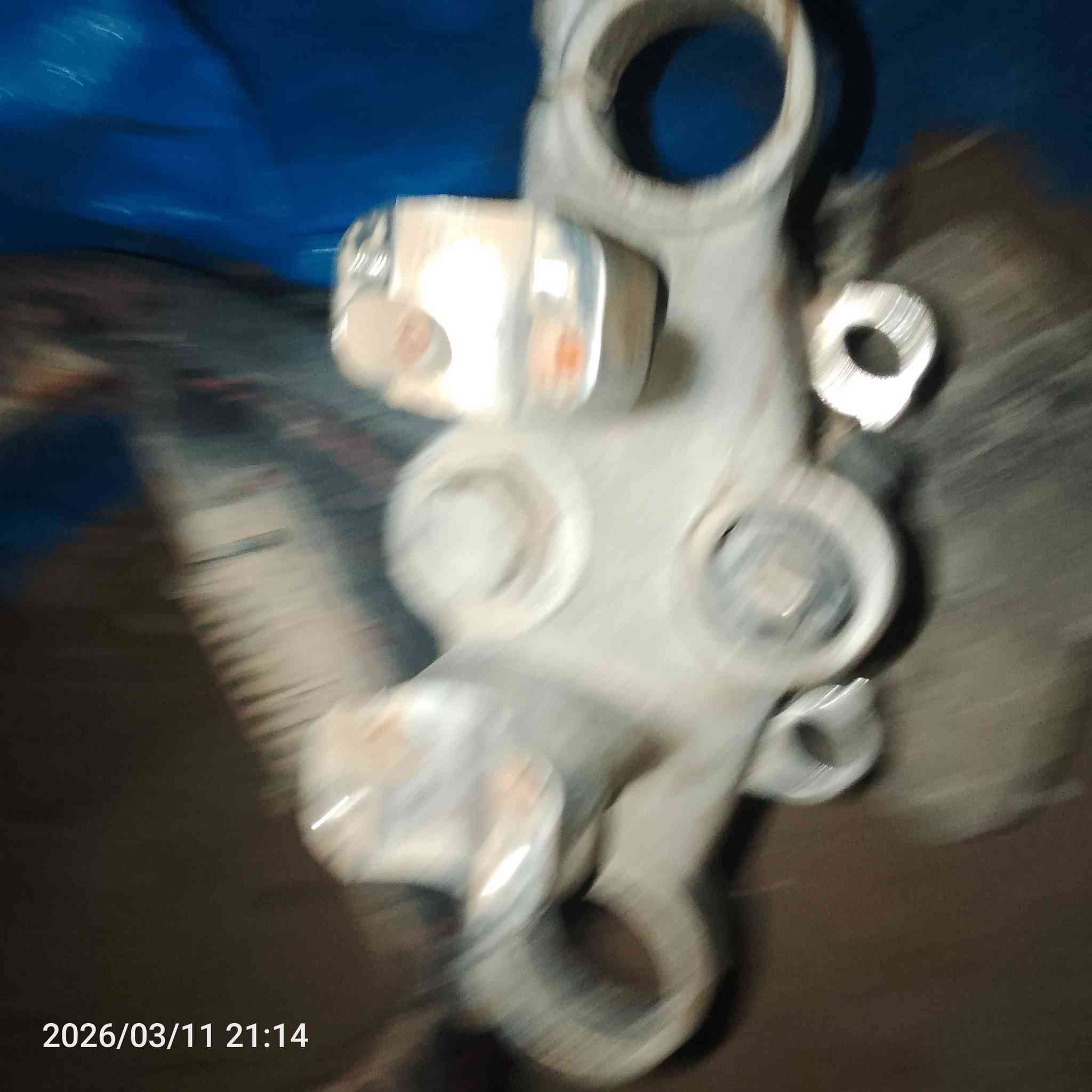 سلام عليكم ورحمه الله من رخصت الادمان للبيع غراض بطح بانده نضاف شتريد اكو من وياله ضفيره حساسات محرك شاسي  او للبيع شلع سعرن 200الف وبيه مجال بسيط كلش بيس سعر كلش كلش مناسب عنوان كربلاء المقدسه لا يوجد توصيل للاستفسار خاص او اتصل على الرقم *********** واتساب خط معلق
