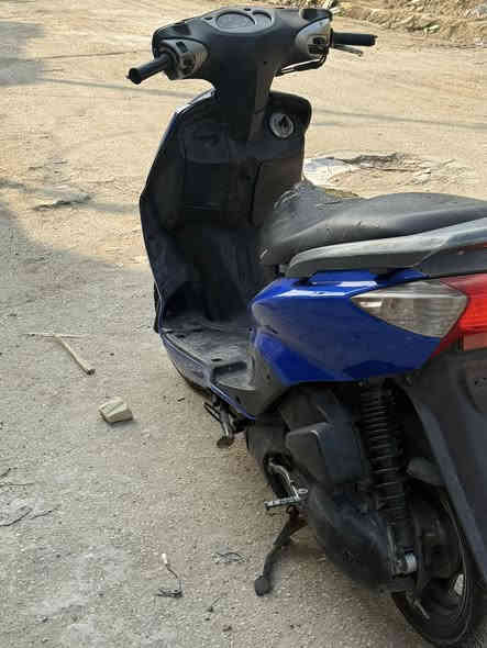 سكنس نثية ياباني مكان بغداد البياع سعرها ٥٠٠ ***********
