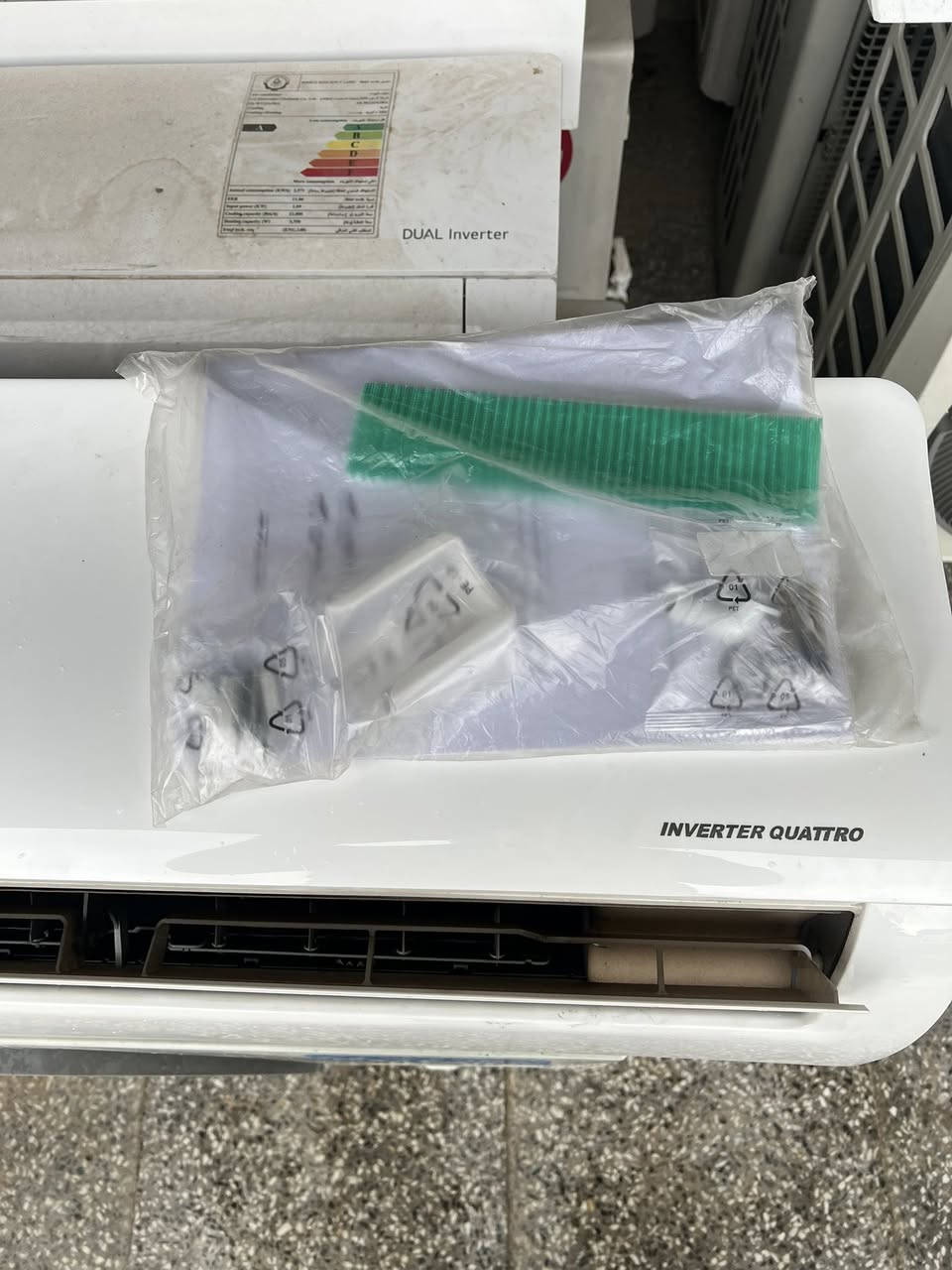 السلام عليكم
للبيع ميديا 1 طن انفيرتر 
تحكم أمبير 5 مراحل 
اصدار 2025 
جهاز بلادي ونظيف مستخدم قليل 
ملحقاته كامله الاصليه بدون نقص 
مغسول وجاهز جيب وشد 
بعده بضمان شركه 5 سنوات 
السعر 400 الف 
0771.442.0446 
يوجد خدمه توصيل داخل بغداد فقط


**إذا كنت صاحب هذا الإعلان وتريد حذفه لأي سبب، رجاءا أرسل رسالة إلى الدعم الفني**