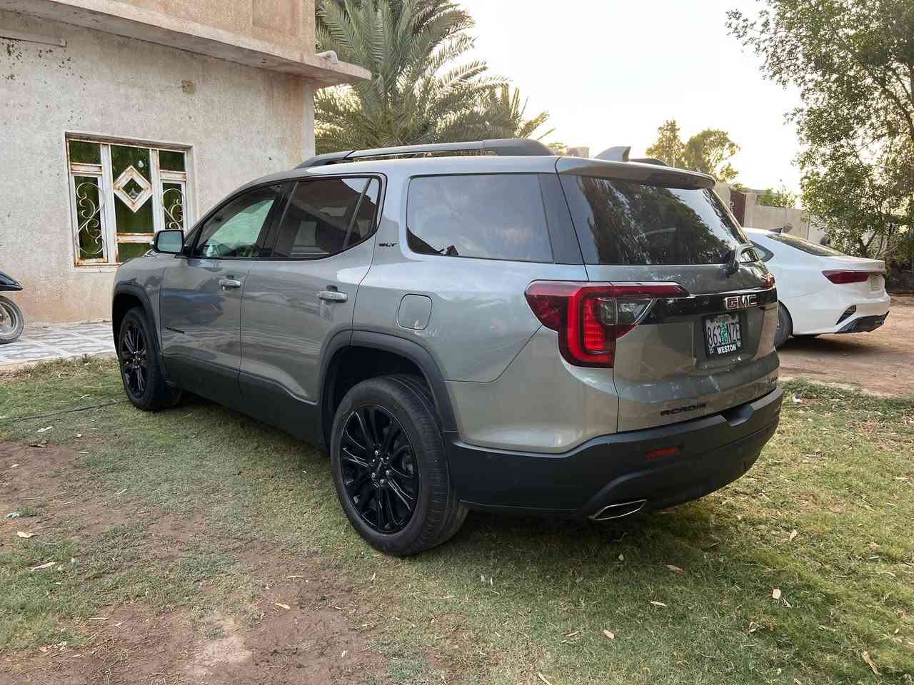 جمسي اكاديا ٢٣ فول الفول ٤ كامرات كراسي كهربائيه تتفئه تبريد جلد خلفي منفصل  سياره حادثهه 
جاملغ وبنيد صبغ فقط وبجنطه شويه بارد
بعد فحص موقت بلا رقم تترقم اي محافظه
منفيس بسمي مداور ثاني 
مكاني كوت  سعر ٢١٠
***********
