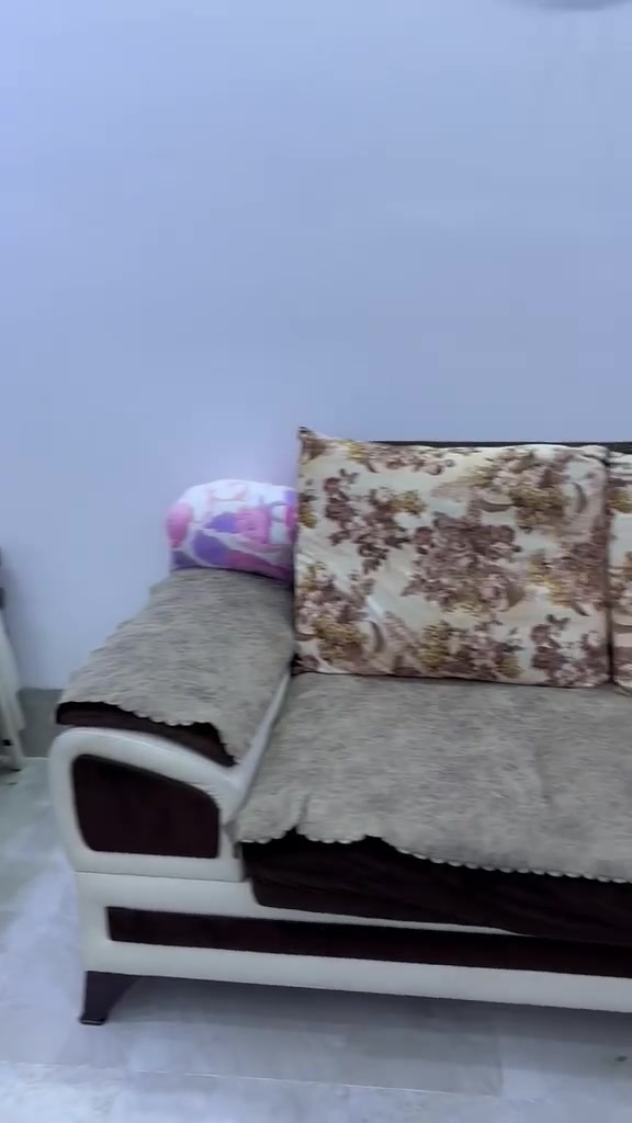 سلام عليكم للبيع قنفة سرير ومخزن بهذا شكل واضح نظيف حيل


**إذا كنت صاحب هذا الإعلان وتريد حذفه لأي سبب، رجاءا أرسل رسالة إلى الدعم الفني**