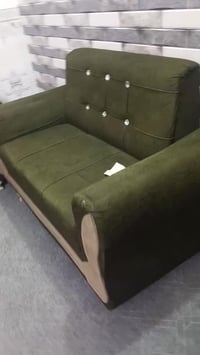 تخم • ١٠مقاعد • المشتل