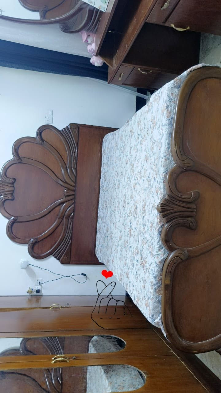 كونتر ٢٥٠ 
غرفه ٤٥٠ مكانه عامريه


**إذا كنت صاحب هذا الإعلان وتريد حذفه لأي سبب، رجاءا أرسل رسالة إلى الدعم الفني**