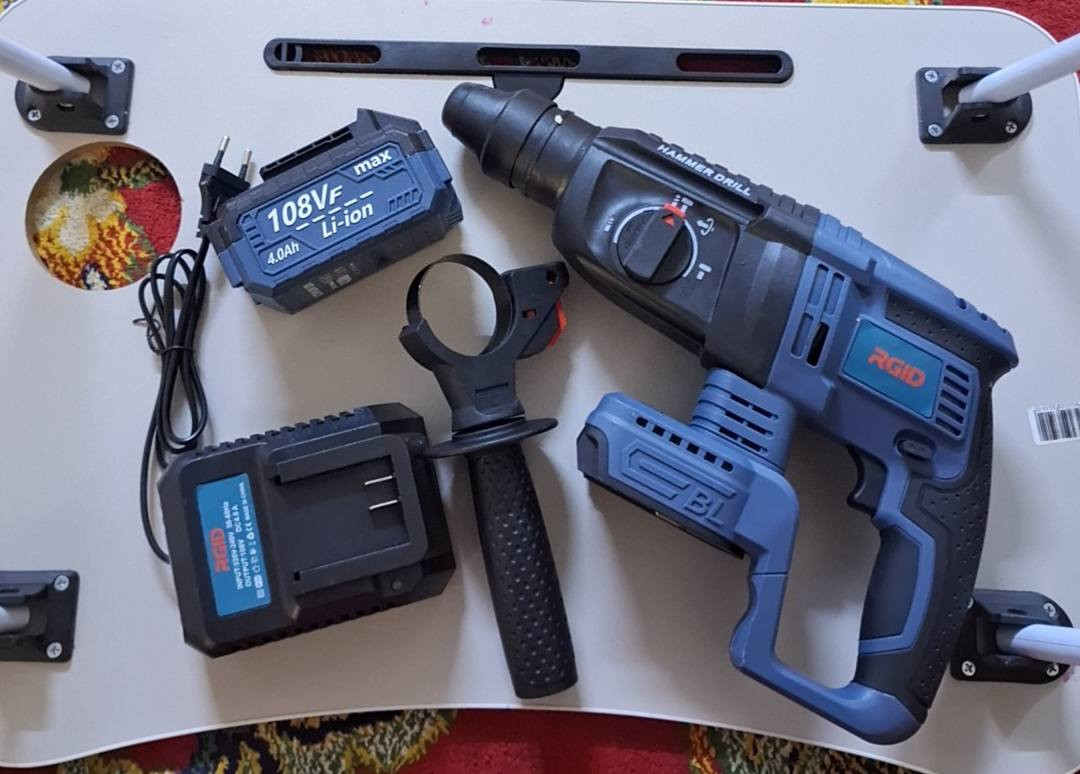 توفرت عدد يدويه شحن  برشلز ...سعر  كل قطعه ٣٥ الف مع توصيل


**إذا كنت صاحب هذا الإعلان وتريد حذفه لأي سبب، رجاءا أرسل رسالة إلى الدعم الفني**