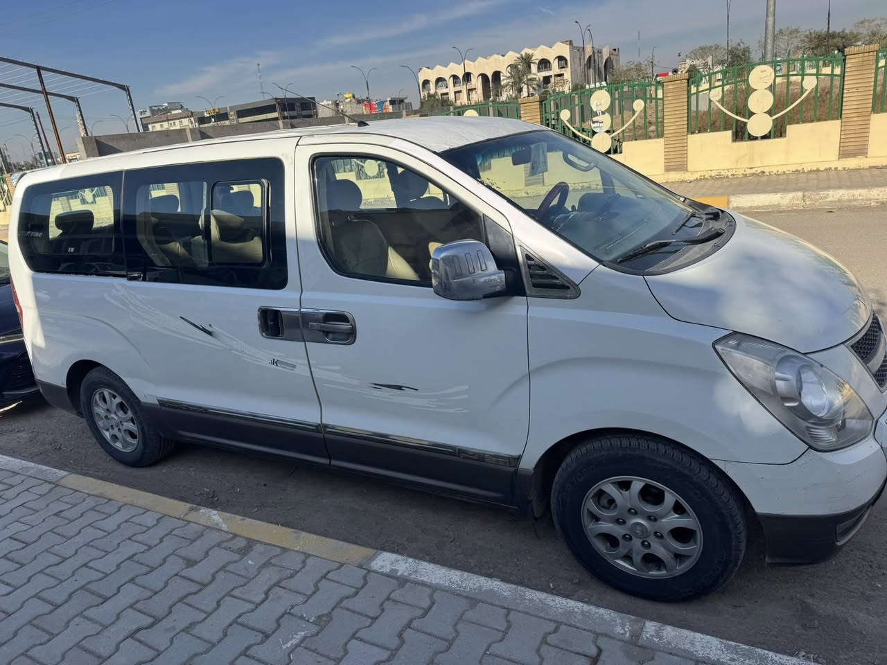 ستاركس ٩بغداد بيهه بارد بل قماره وصندك مصبوغ السعر ١١٠ وبيهه مجال ***********يرهم مراوس بسياره صغيره
