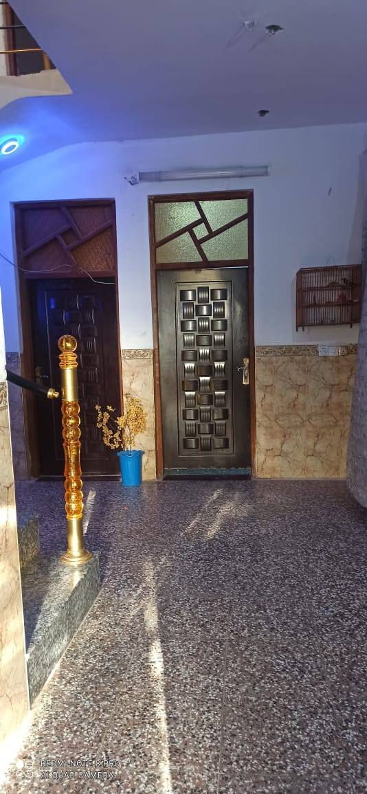 السلام عليكم بيت للبيع مساحه (200) متر يحتوي 6 غرف نوم 5 صحيات استقبال 7 × 5 الباب تشجير عرض الشارع 40 متر العنوان رئاسة العبيدي نهاية شارع البرتقالة قرب كاع ابو علي الدراجي البيت صاير وجه منطقة
للستفسار الاتصال فقط ***********
المنطقة جاري التبليط من قبل الجهد الهندسي
