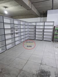 رف MDF • يدوي • مثل جديد
