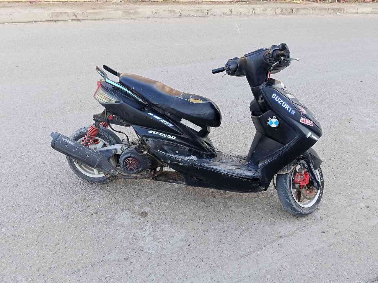 السلام عليكم دراجه سكنس فحل  شيال راجع دراجه كامله مكمله  دراجه  شكاكيه للبيع او المراوس  بكير بماكس بوليس  مكاني ديالئ بعقوبه لاستفسار عل رقم ***********
