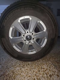 تايرات مال لاندكروز تخم 2025  نضافه100% ماماشيات حجم /114/ 65/ RV//265...