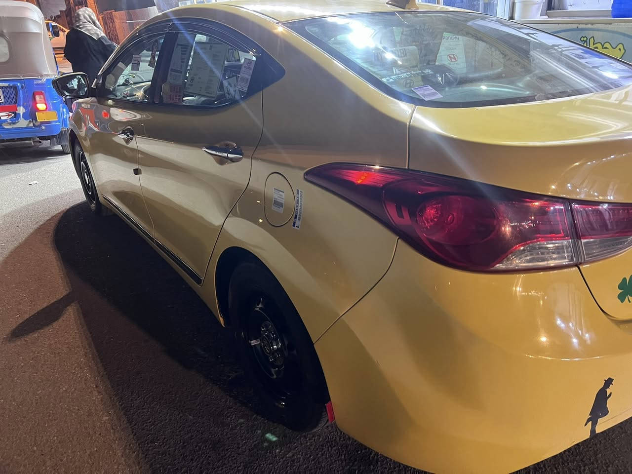 السلام عليكم لبيع النتره موديل 2013 سياره مكفوله من تبديل وضربه كليت امريكا مكينه 1800 سياره جديده معنا الكلمه  السعر 107 وبيه مجال لطيبين اعوان بغداد البلديات***********
