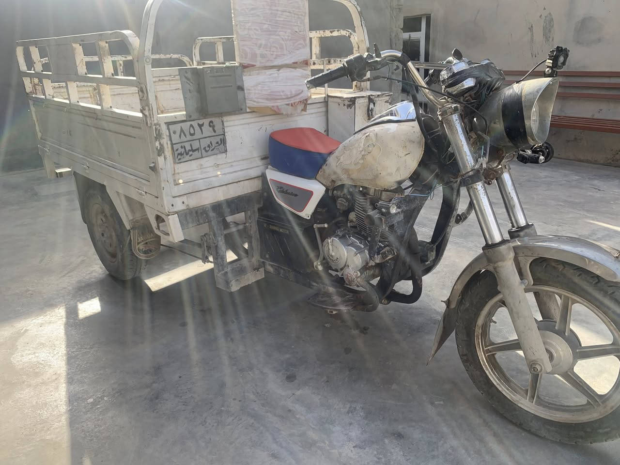 السلام عليكم ستوتة للبيع المكان ديالى سد حمرين لاستفسار ***********
