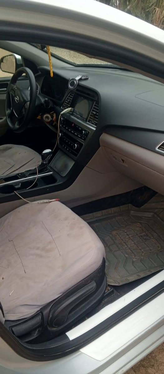 :
سلام عليكم. سياره سوناته موديل 2016. للبيع رقم اربيل بعده باسم الكردي حادثه بنيد وجاملغ فقط مكينة 2400 تخم تاير مكينه لاتنقص لاتبخر كهربائياته كله شغاله سياره جاهز مكلف بلنشر اتصل علئ رقم

***********
