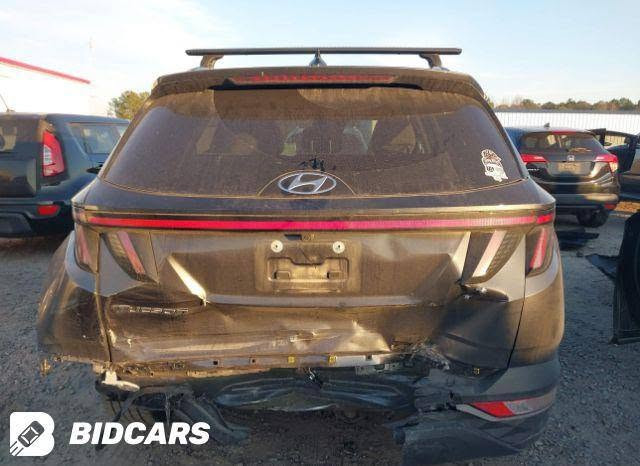 سلام عليكم توسان موديل 23رقم بغداد معوقين مكان بغداد تبيل قبغ جنطة فول مواصفات *********** سعرة 175
