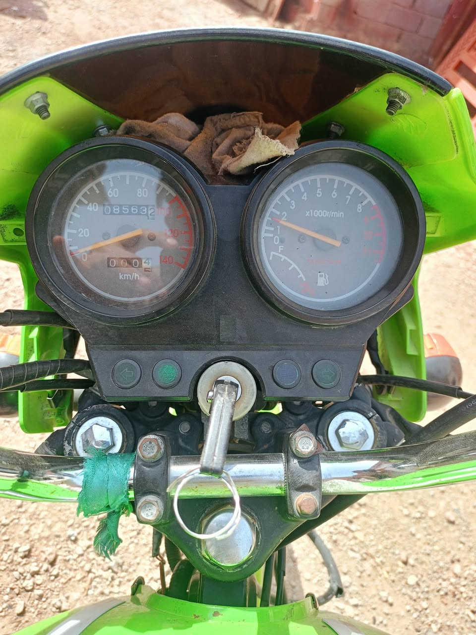 سلام عليكم دراجه للبيع موديل 2022 اوراق اصولي محرك ما مفتوح دراجه جديده حيل كهربايات كلهه شغاله نتصال ول ستفسار  ***********
