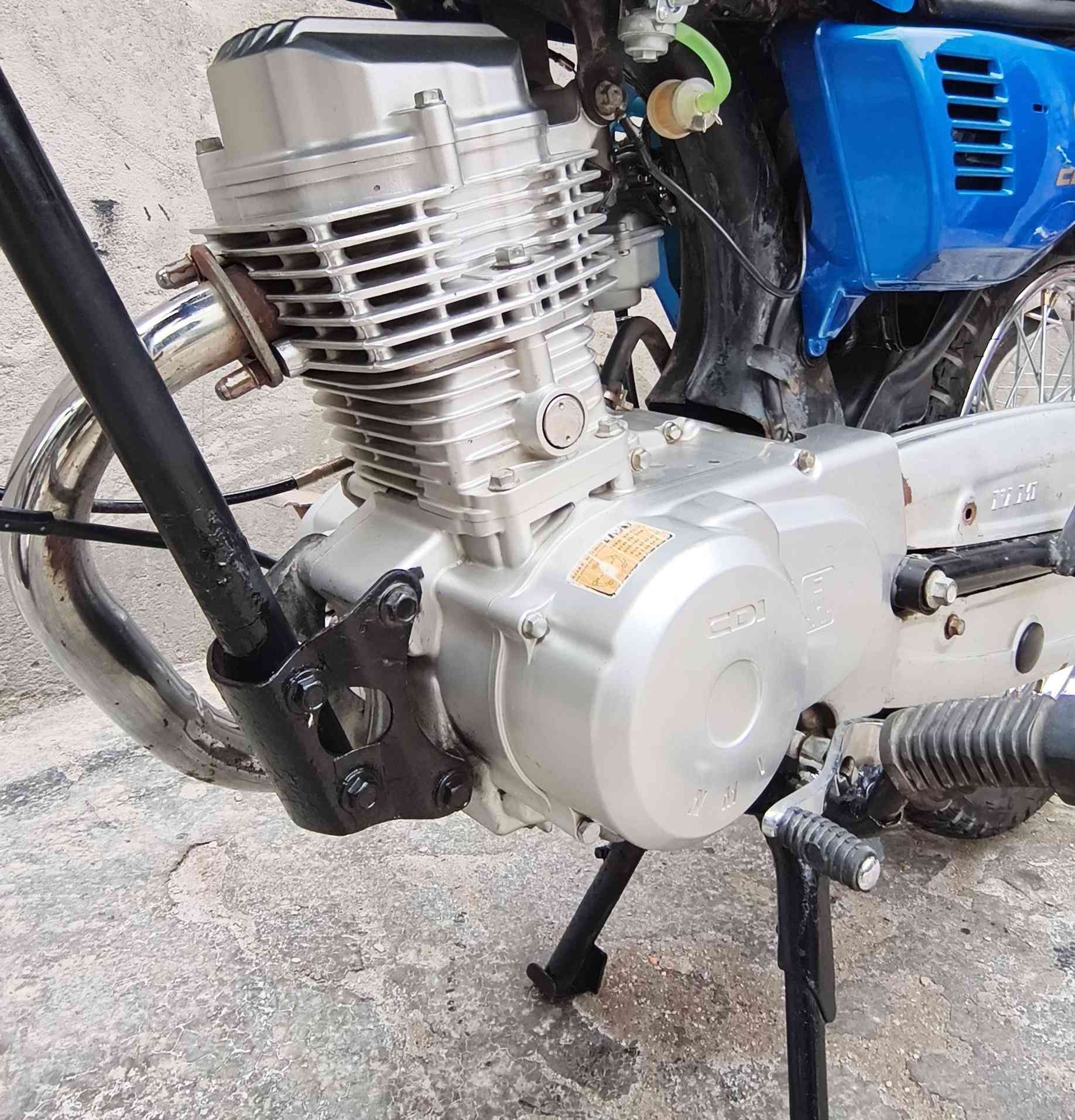 السلام عليكم دراجه للبيع سعرها ٧٠٠ وبيه مجال للشراي فقط


**إذا كنت صاحب هذا الإعلان وتريد حذفه لأي سبب، رجاءا أرسل رسالة إلى الدعم الفني**