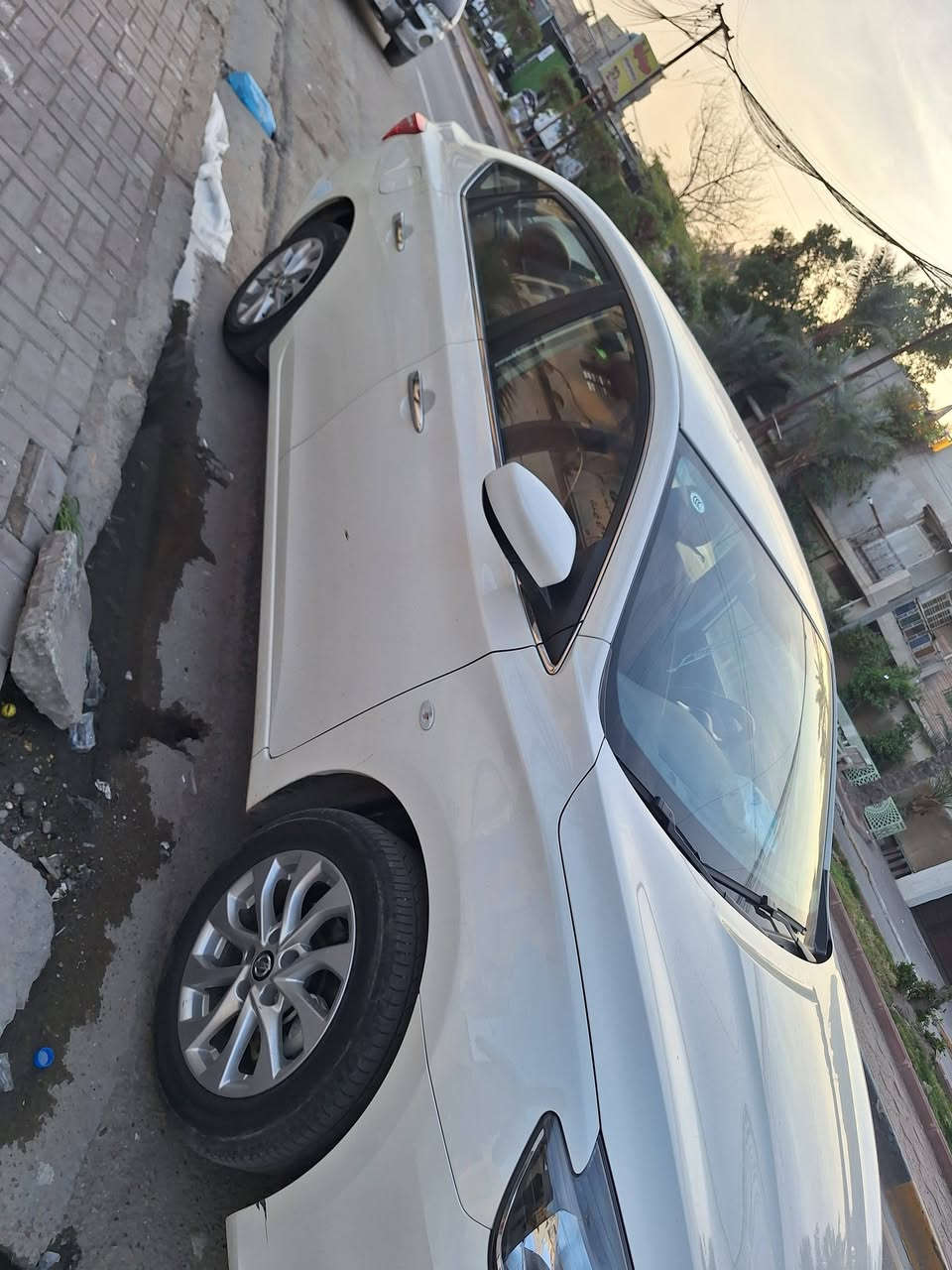 السلام عليكم نيسان سنترا موديل 2025 رقم اربيل بسمي سياره خير من الله مكفوله ماشي 23 الف تبريد قطعتين شاشه بلاديه عارضه 128 وبيه مجال الاتصال ***********
