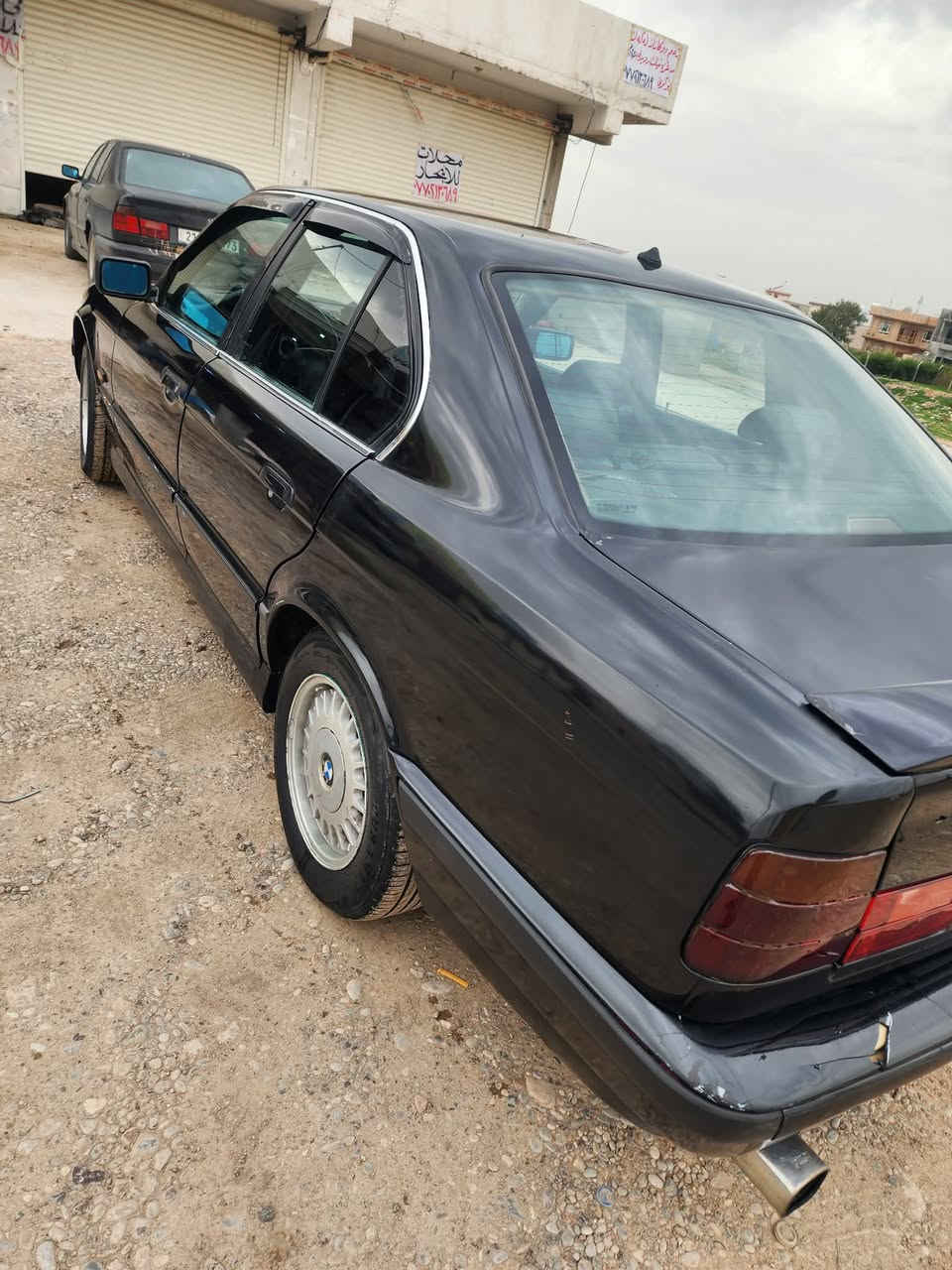 السلام عليكم 520 موديل 1995 مكينه وكير جديد ضرر جاملغ سكن مصبوغه نقصها بس صدر سنويه جديدة *********** سعر 48 وبيها مجال مكان خانقين
