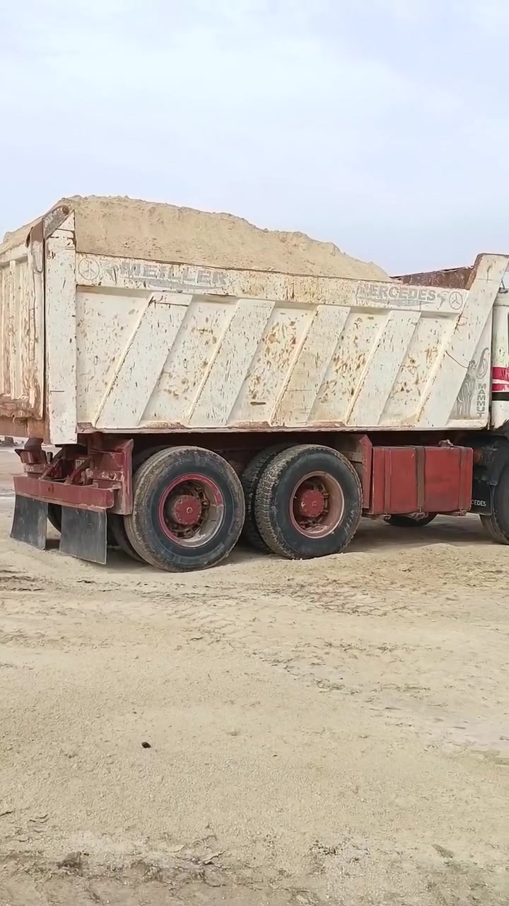 البي للبيع مديل ٨١  مجموعه جي اف كير ١٦٠ محرك ٢٨ محسن رقم انكليزي  بسمي تخم تاير الاستفسار اتصل ***********
