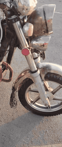 ستوته موديل 17 مكينه ٢٥ بوحد وميه وبيه مجال بيه خياس بل حصيره قليل ***********
مكانه واسط صويره
