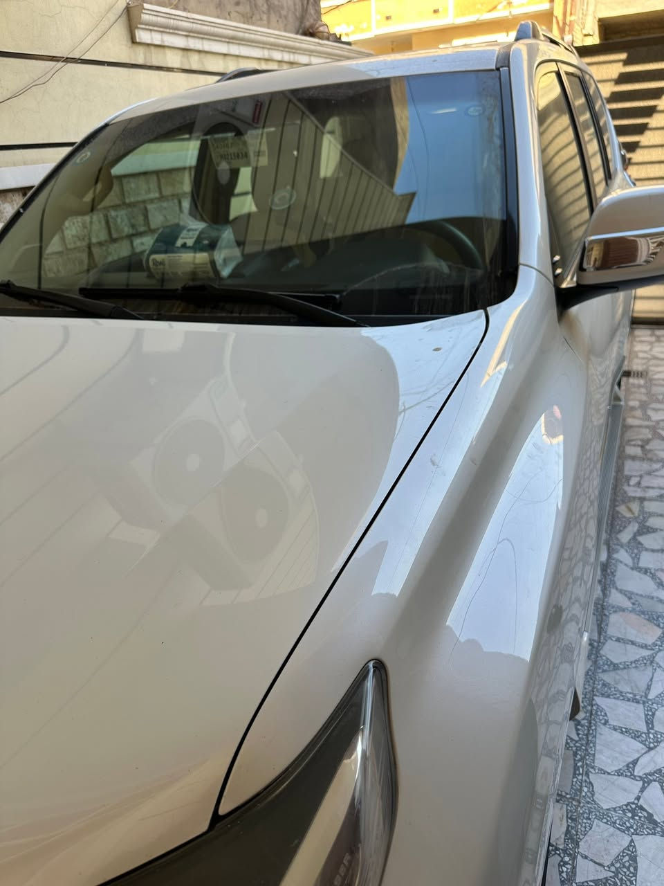 سلام عليكم برادو للبيع فئه vx موديل 2015 رقم بغداد ماشيه120 السعر 280 ورقه قفل أي استفسار الاتصال على الرقم ***********
