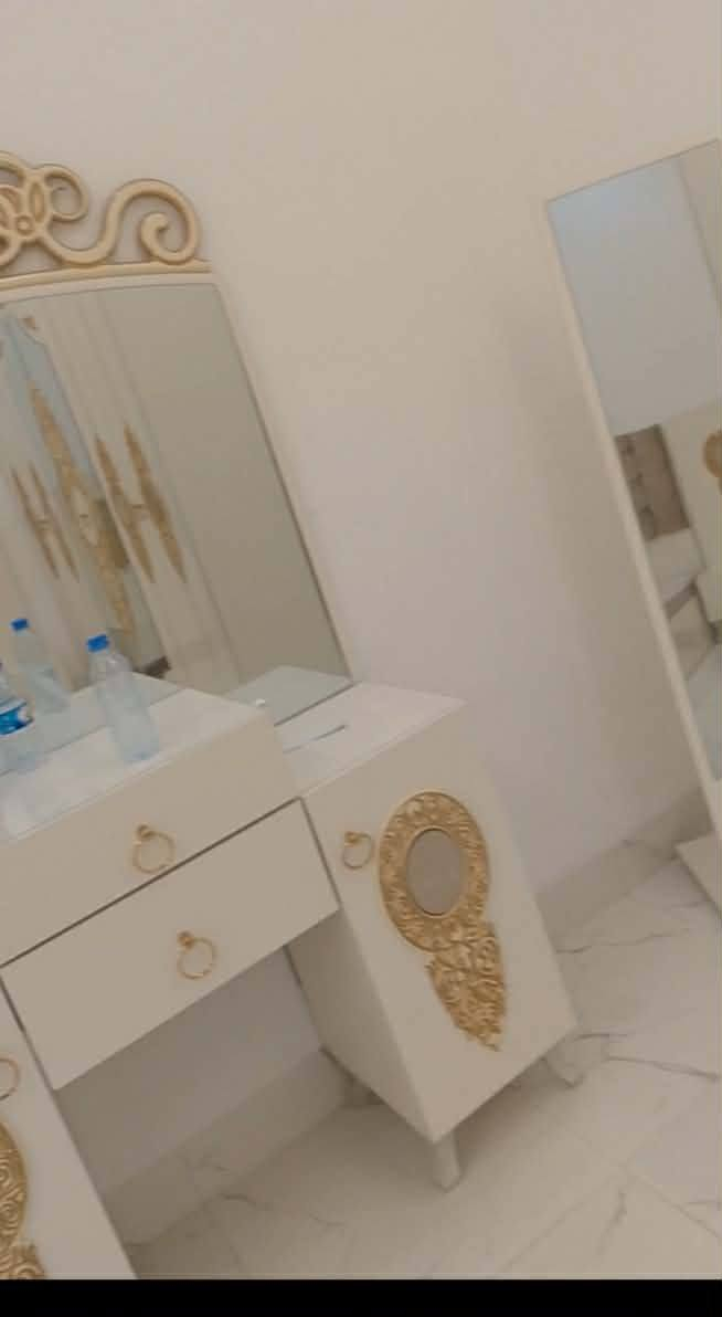 غرفه نوم نظيف كلش لوك بيبان شراي تعال خاص


**إذا كنت صاحب هذا الإعلان وتريد حذفه لأي سبب، رجاءا أرسل رسالة إلى الدعم الفني**