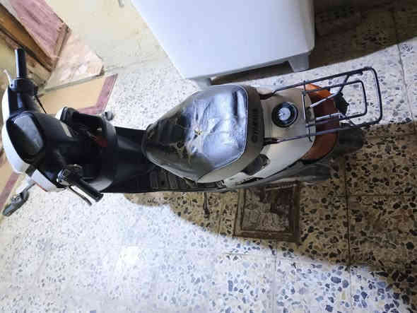 دراجه للبيع سعرها 100 قفل شراي تعال المكان بالكوفه منطقه البراكيه يم مدرسه الازهار ***********
