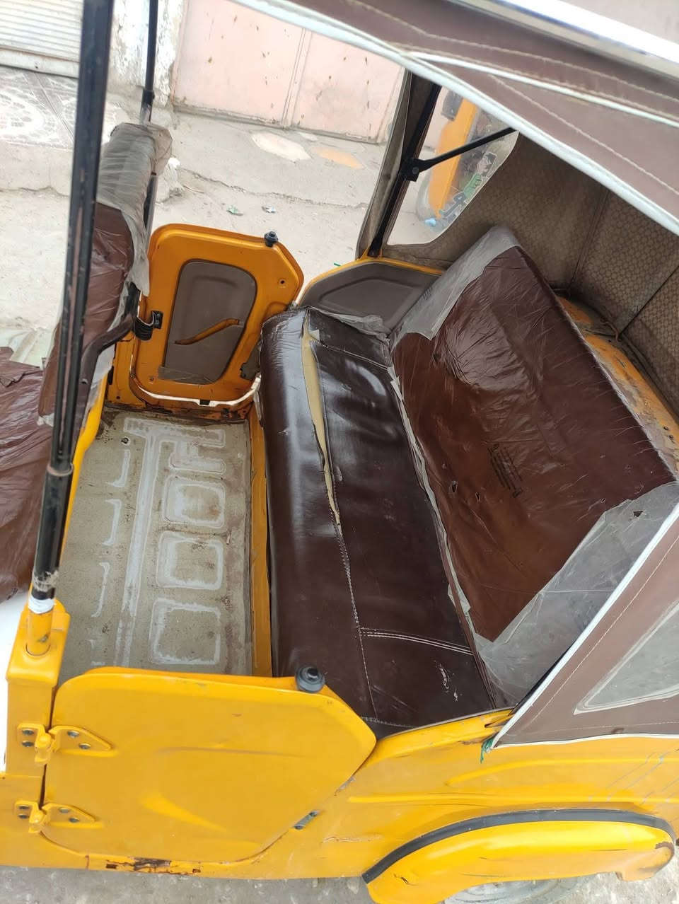 تكتك البيع موديل 21 رقم وسنويه خير من الله كبل بوجهك للشارع لسعر 6 وبيهه مجال ماتواجد عل فيس ***********
