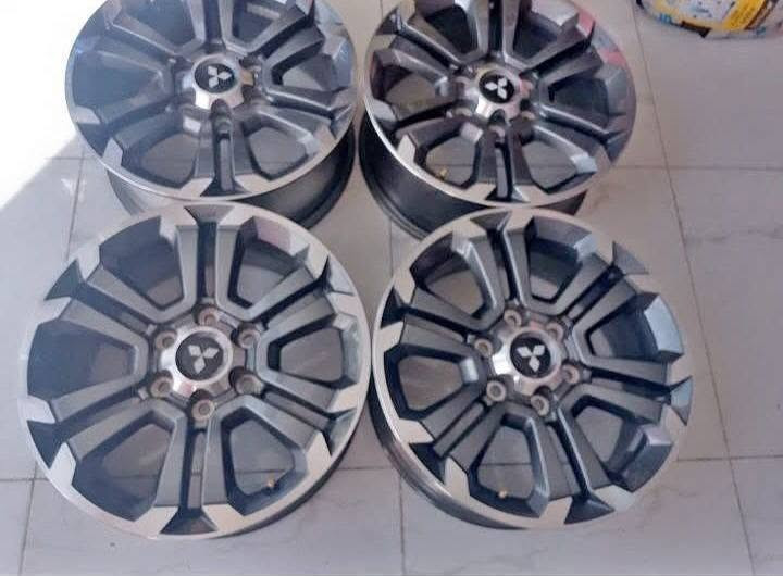 متوفر اطقم جنطات سبرتيرو اصلي زيرو جديد مقاس 18 الهاتف 0798668205


**إذا كنت صاحب هذا الإعلان وتريد حذفه لأي سبب، رجاءا أرسل رسالة إلى الدعم الفني**
