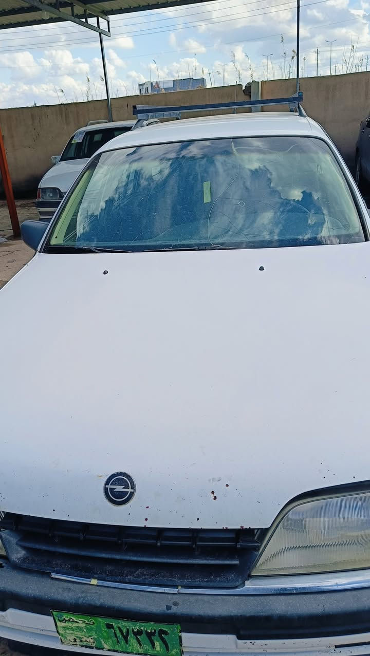 السلام عليكم أمريكا ستيشن
موديل 1991 
جير مكينه بشرط 
سعر 27
الثانويه اخضر رقمها اخضر 
بدون صبغ 
كربونها موجود 
شرط التحويل 
مكان السياره موصل سهل نينوى برطله 
معرض بانوراما 
للاستفس 
***********
***********
