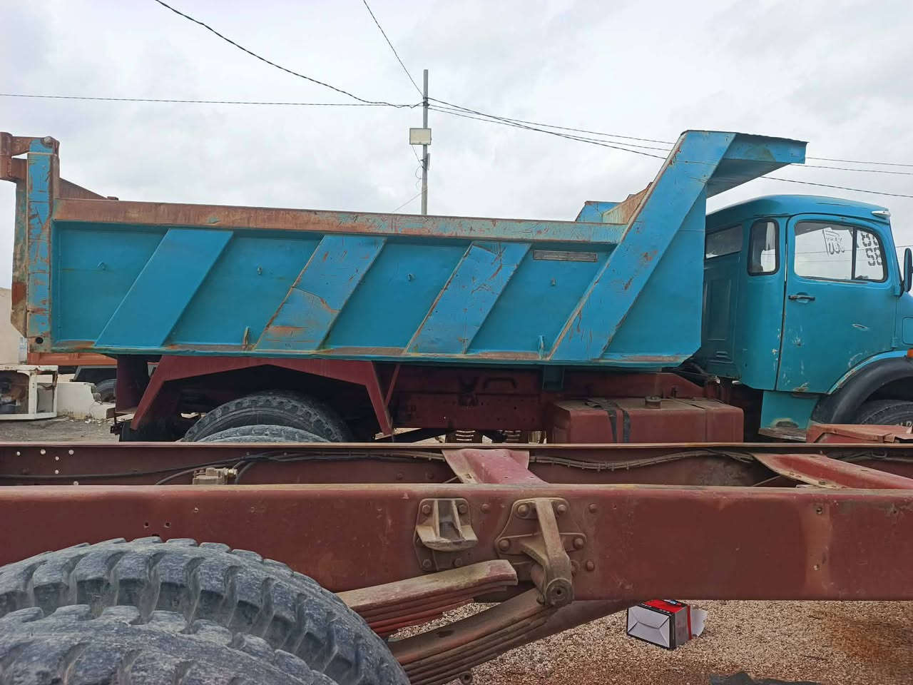 تك البيع موديل 80 واستفسار عله هاذه رقم ***********
