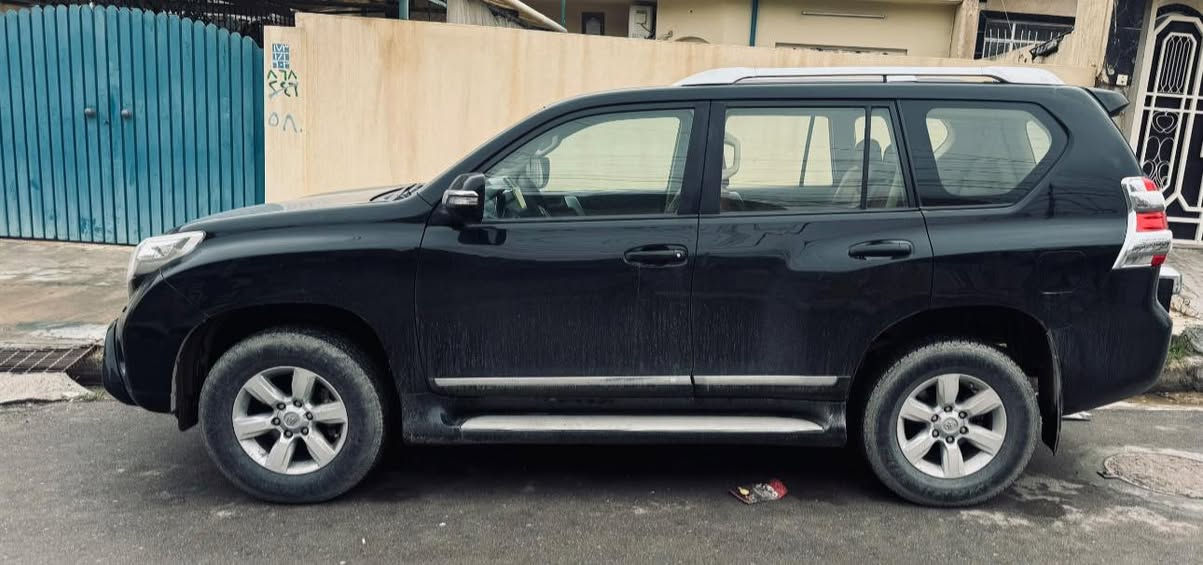 برادو 2014
4 سلندر 
شركة جيهان 
بارد باب خلف السايق 
سيارة جاهزة بدون مصرف 
شراي اتصل ***********
