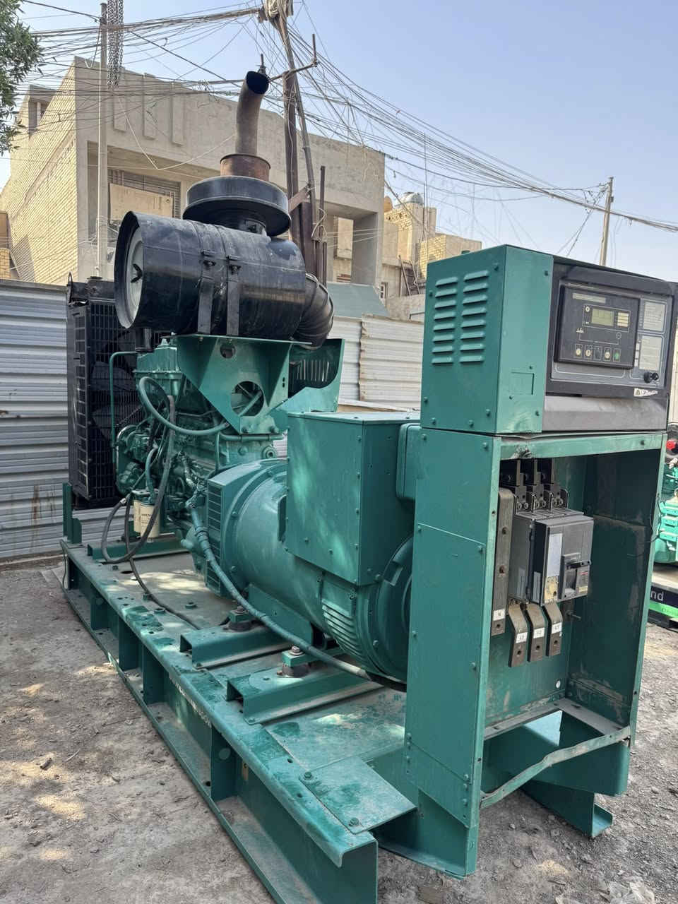 سلام عليكم
كمنز 5 ونص 400KAV للبيع اي استفسار اتصل وبيك خير وتدلل
***********
