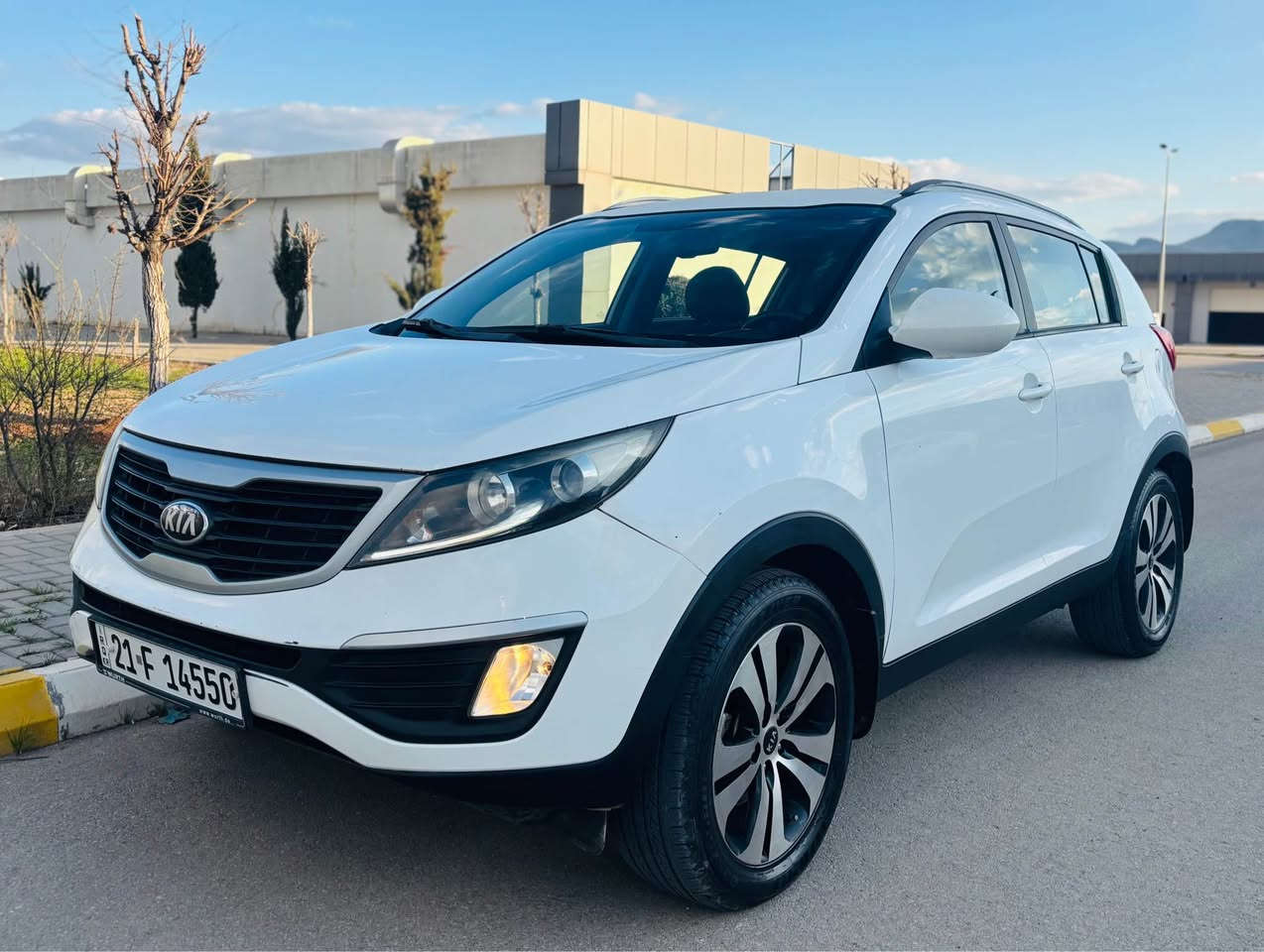 کیا سپۆرتاج ٢٠١٣ 
سفری شەریکەی بخیت مواسەفات کامێرا حاسە بلاجکتۆر ویل کرۆم سوکان ڤۆلیۆم ١٤٠ هەزار ڕۆشتووە گێڕ و مەکینە بەشەرت سەنەوی تازە تایەی تازە هەموو بەشەرتی فەحس بۆیاج ٢ دەرگای لای سەکن بەس پەمپ بێ ناوگرتن پارچەی بیلادیە بێ ئێرباگ پێش و دوا کەپس دەعامیەکانیش بۆیاخ نیە 
سعر ١٣٦$
*********** السليمانية, العراق
