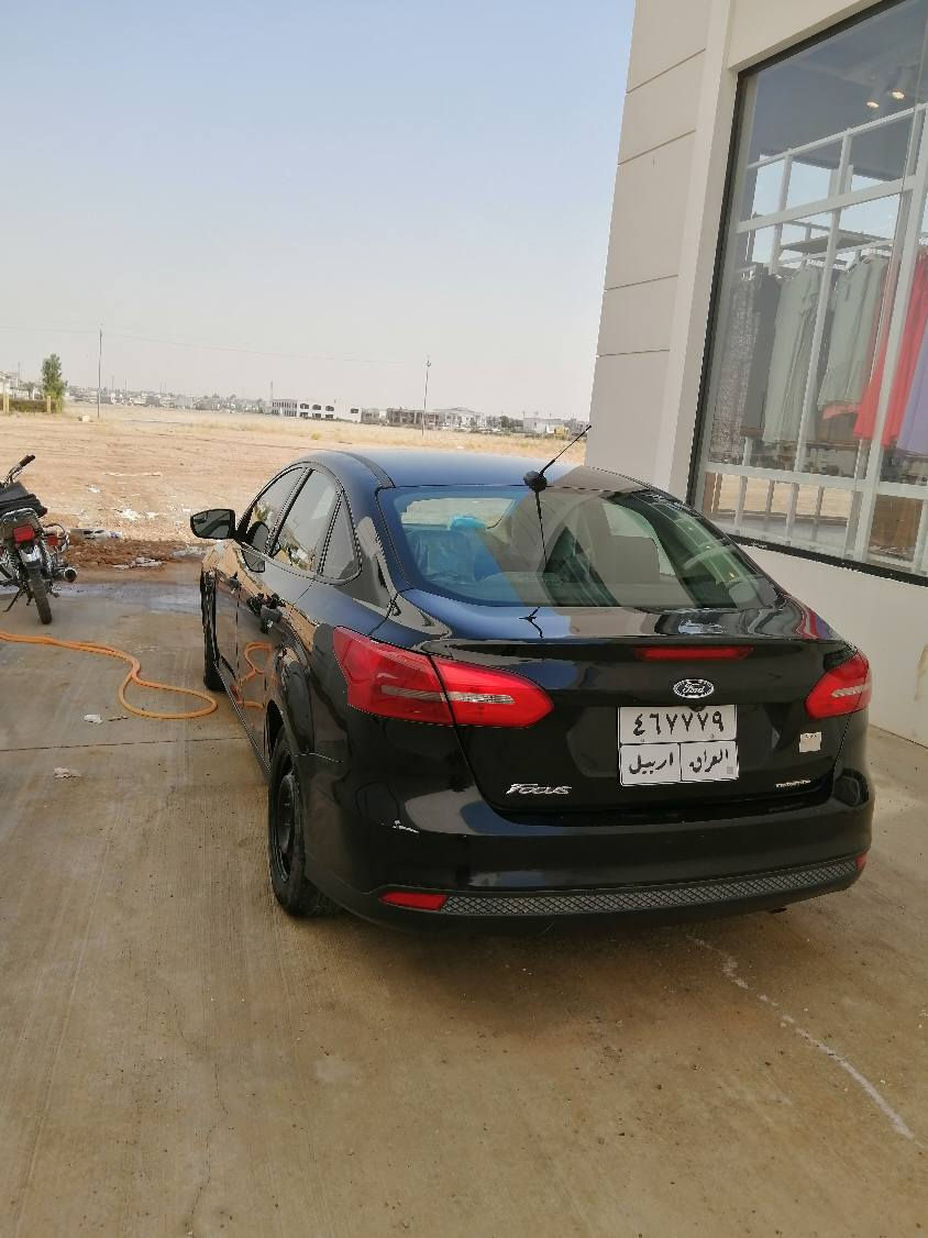 فورد فوكسse2016كير مكينه شرط مكينا كبير 20بدون توربو 
قطعتين صبغ بونيد جامرلغ هزا ثنويه ساقط سعر 87ورقه *********** أربيل, العراق
