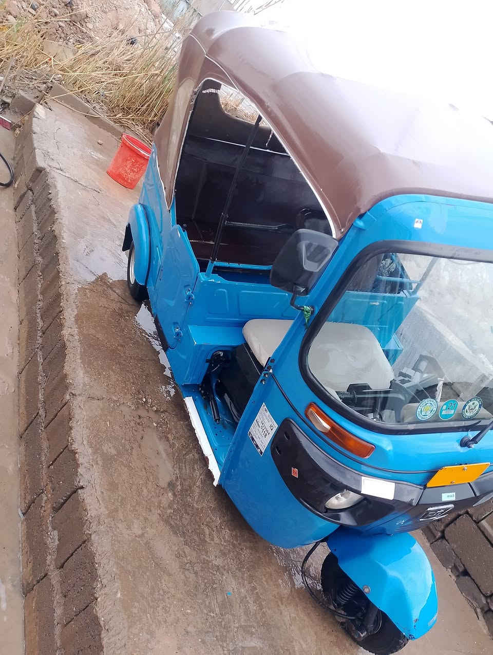 سلام عليكم تكتك للبيع  موديل 2021 تكتك نضيفه حلوه شويه يرادلها ترتيب رقم كربلاء مشروع وطني وين ما جان احول مكاني ديالى الخالص سعرها 8000  مستعجل عله بيعتها وبيها مجال بصيط متواجد عله رقم ‏‪
‏‪0780 246 3654‬‏
