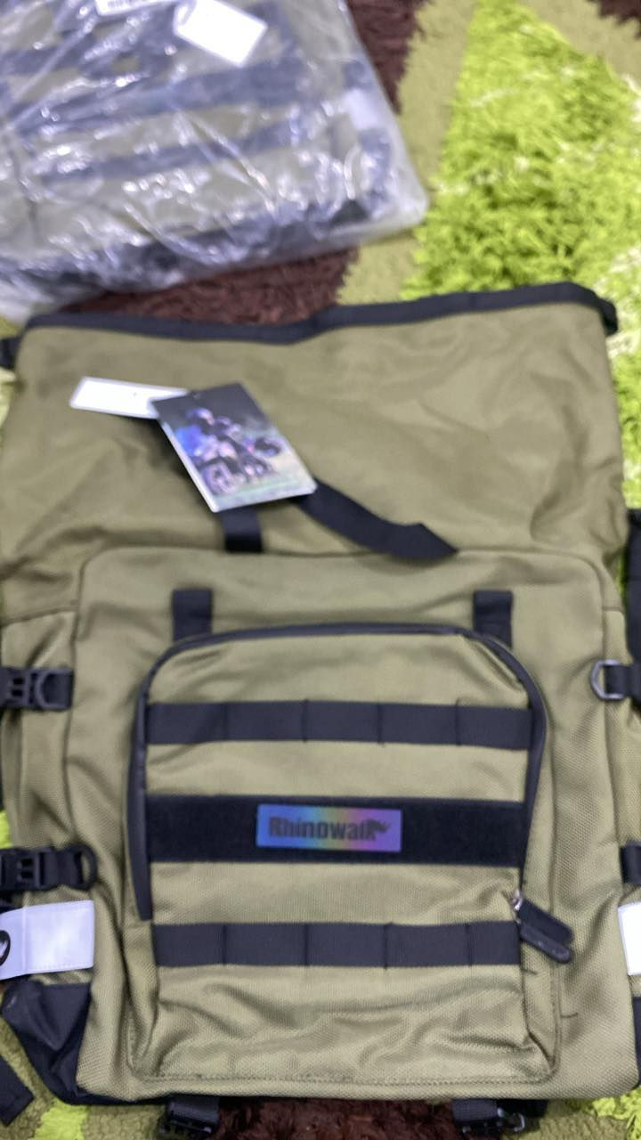 السلام عليكم حقيبه دراجات ترهم مال دلفري وترهم مال رحاله للبيع مال امزون جديده بعده بلچيس السعر القطعه 20 والقطعتين ب30 الف 
***********
