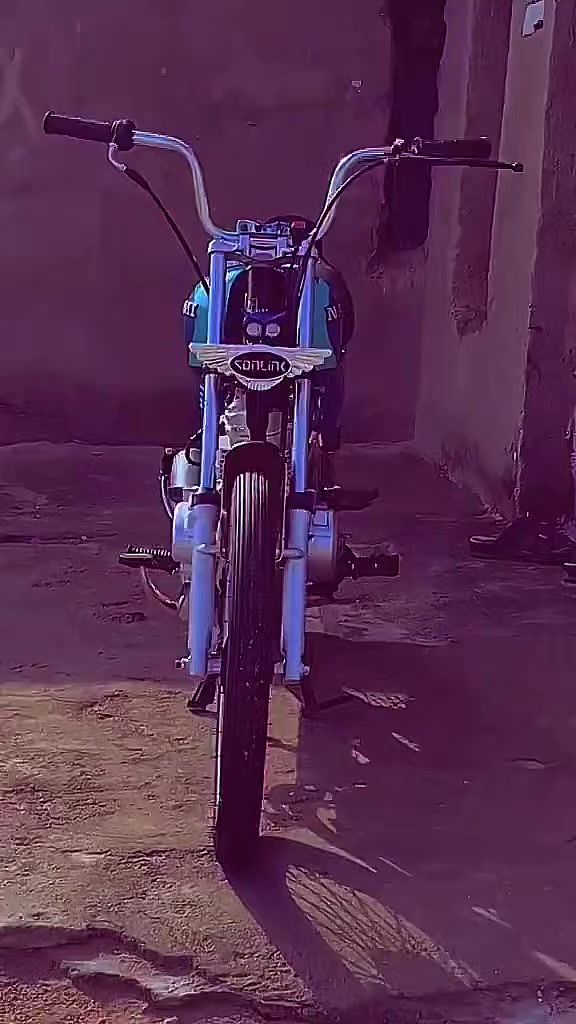 السلام عليكم
دراجه نامه اوراق سكنر موديل 2025 
سعر 900 لادوخني وشبيه مابيه كلشي مابيه شرط


**إذا كنت صاحب هذا الإعلان وتريد حذفه لأي سبب، رجاءا أرسل رسالة إلى الدعم الفني**