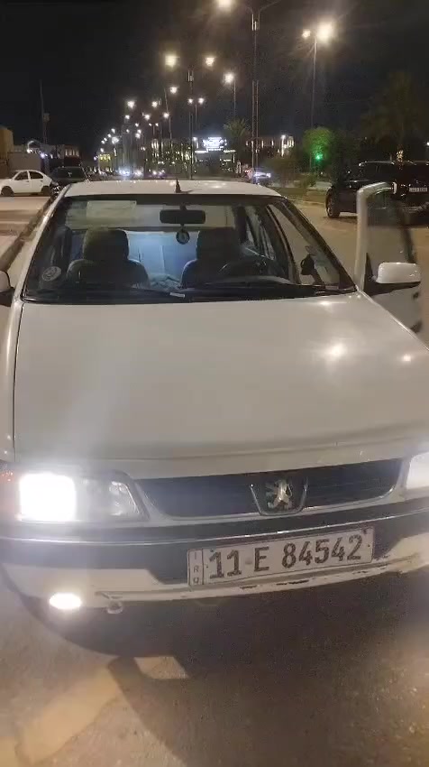 بيجو 405ابيض السياره محرك  1800فرنسي بلادي لوحات اصدار جديد مكفوله من الحادث والصبغ السنويه ل 2031السعر52المكان كربلاء ***********
